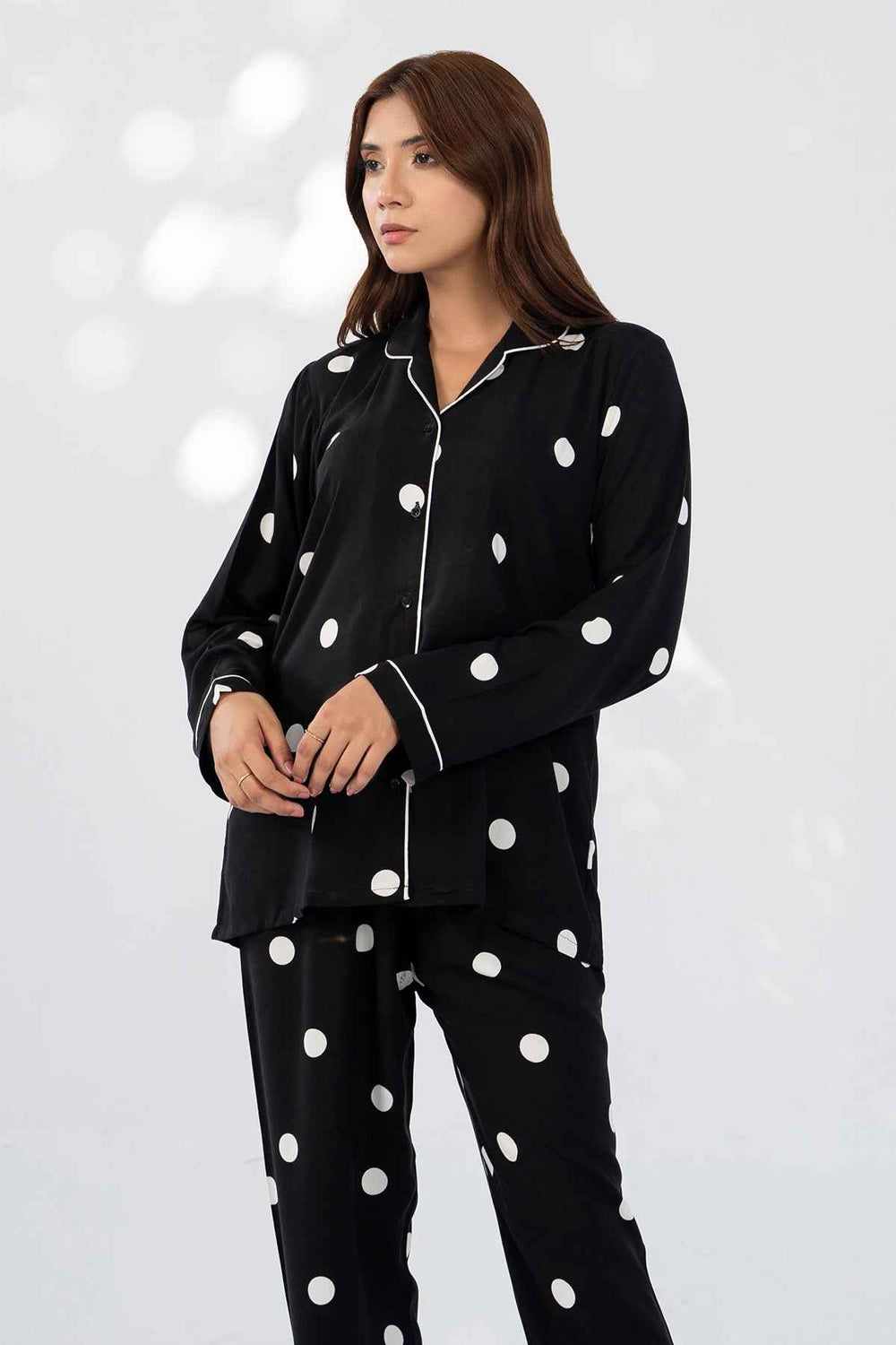 Velour Dream Serenity - Dot printed black Night Suit, Y-80