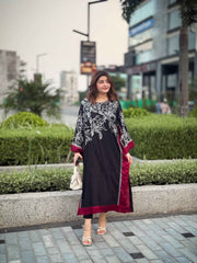 Velvet Edge Noir Kurta Yl-97