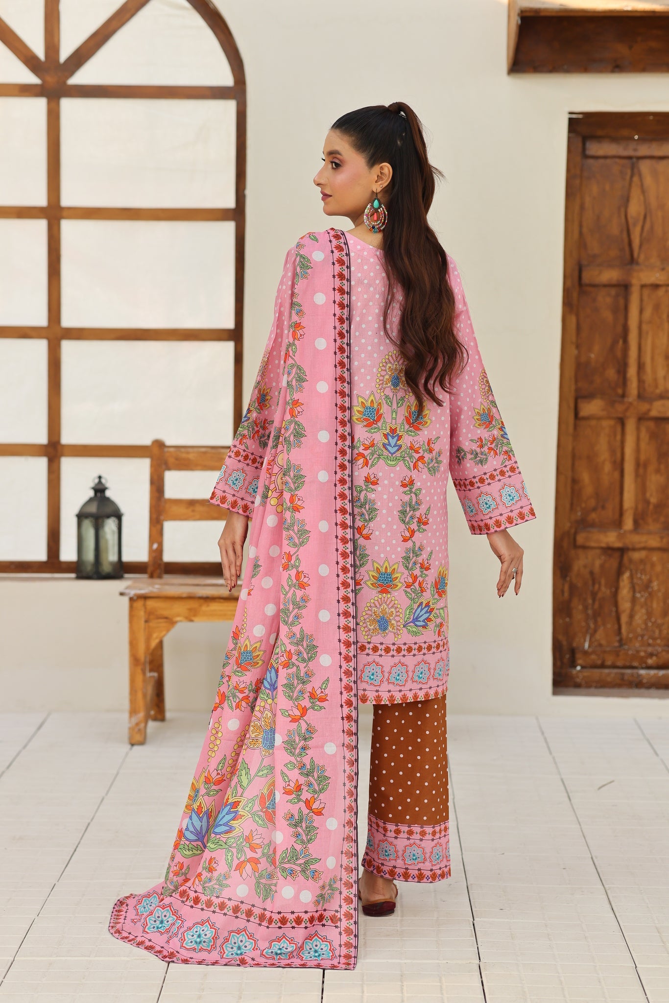ZZ-UN-26013 – Rose Meadow Printed 3-Piece Lawn