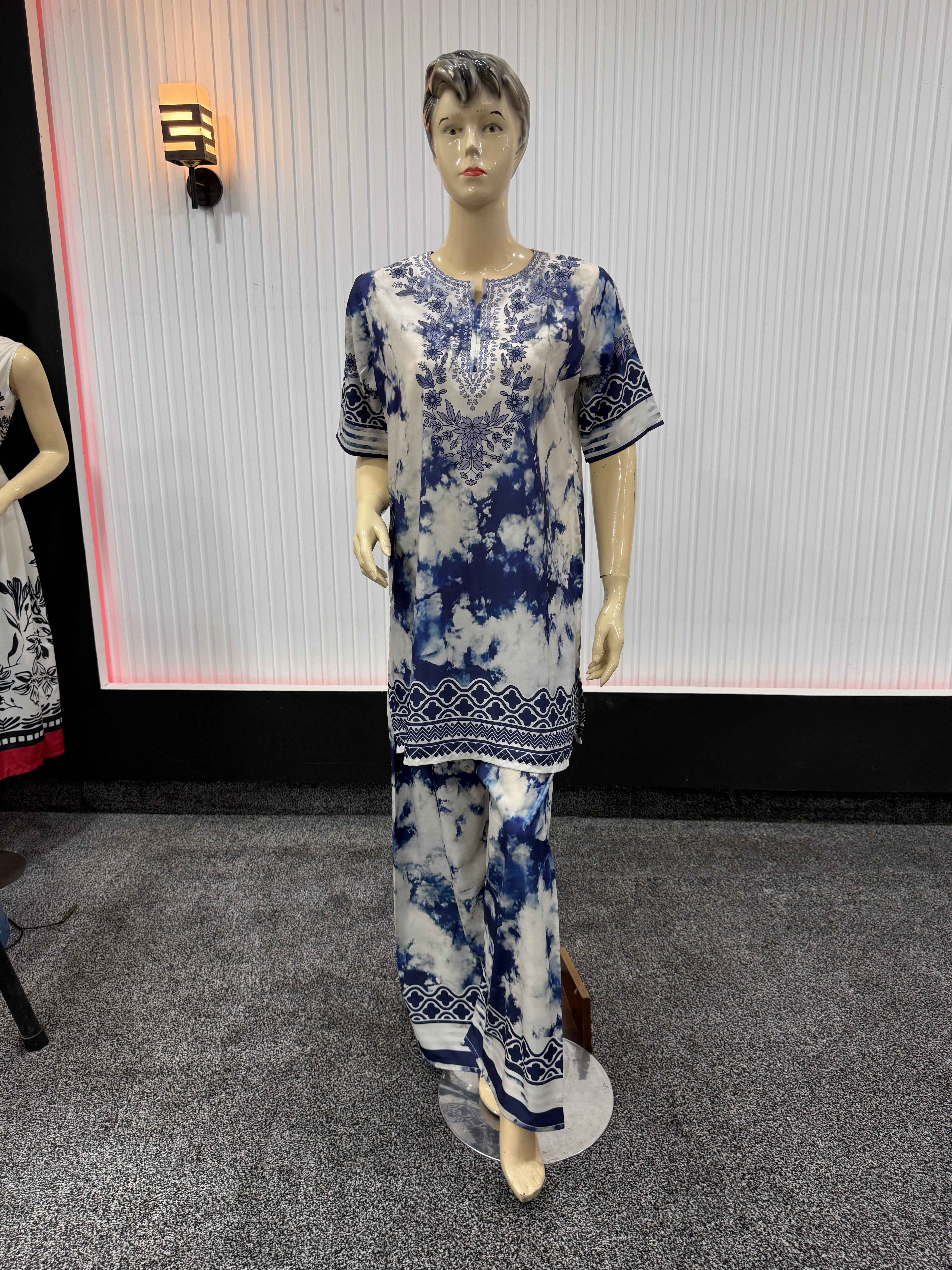 Indigo Shibori Print 3-Piece Set – Artistic Fusion ( Y -124)