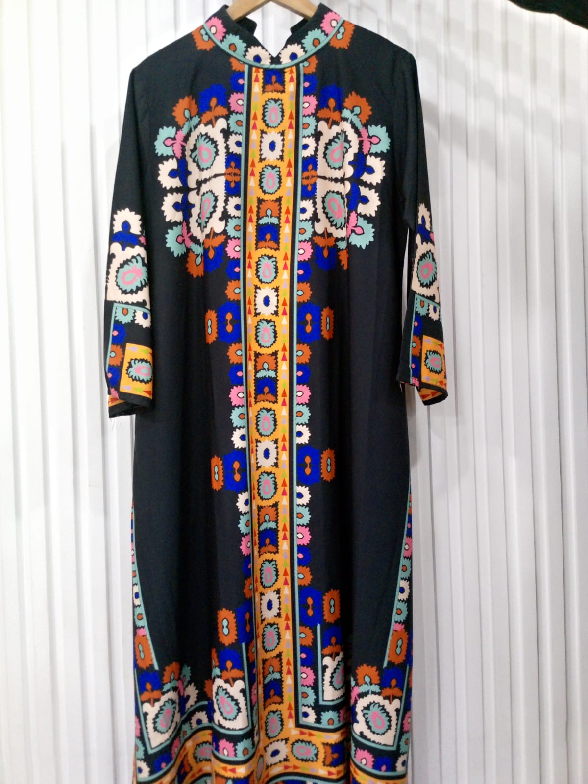 Bold Multicolored Print Tunic 2PC Set (YL 113)