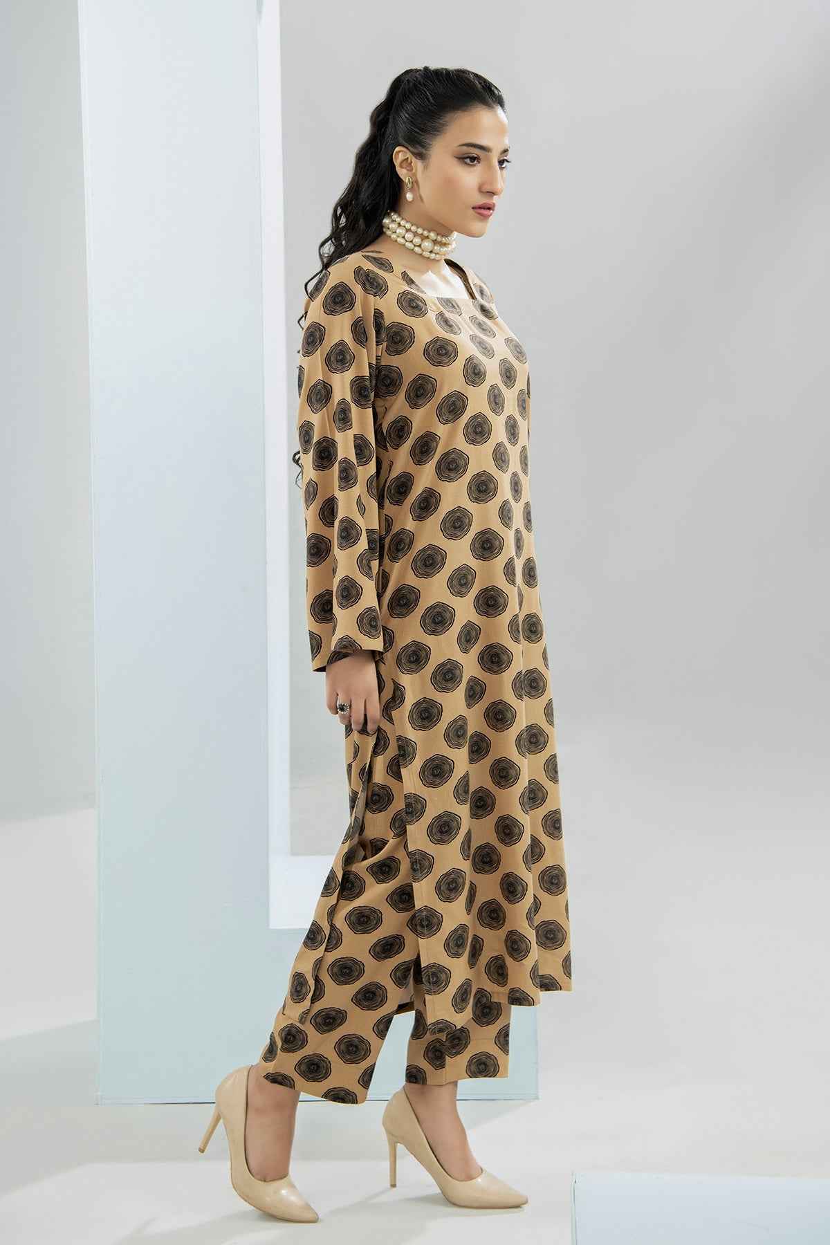 Sand Bloom – Crepe 2 Piece Stitched Suit YL 26