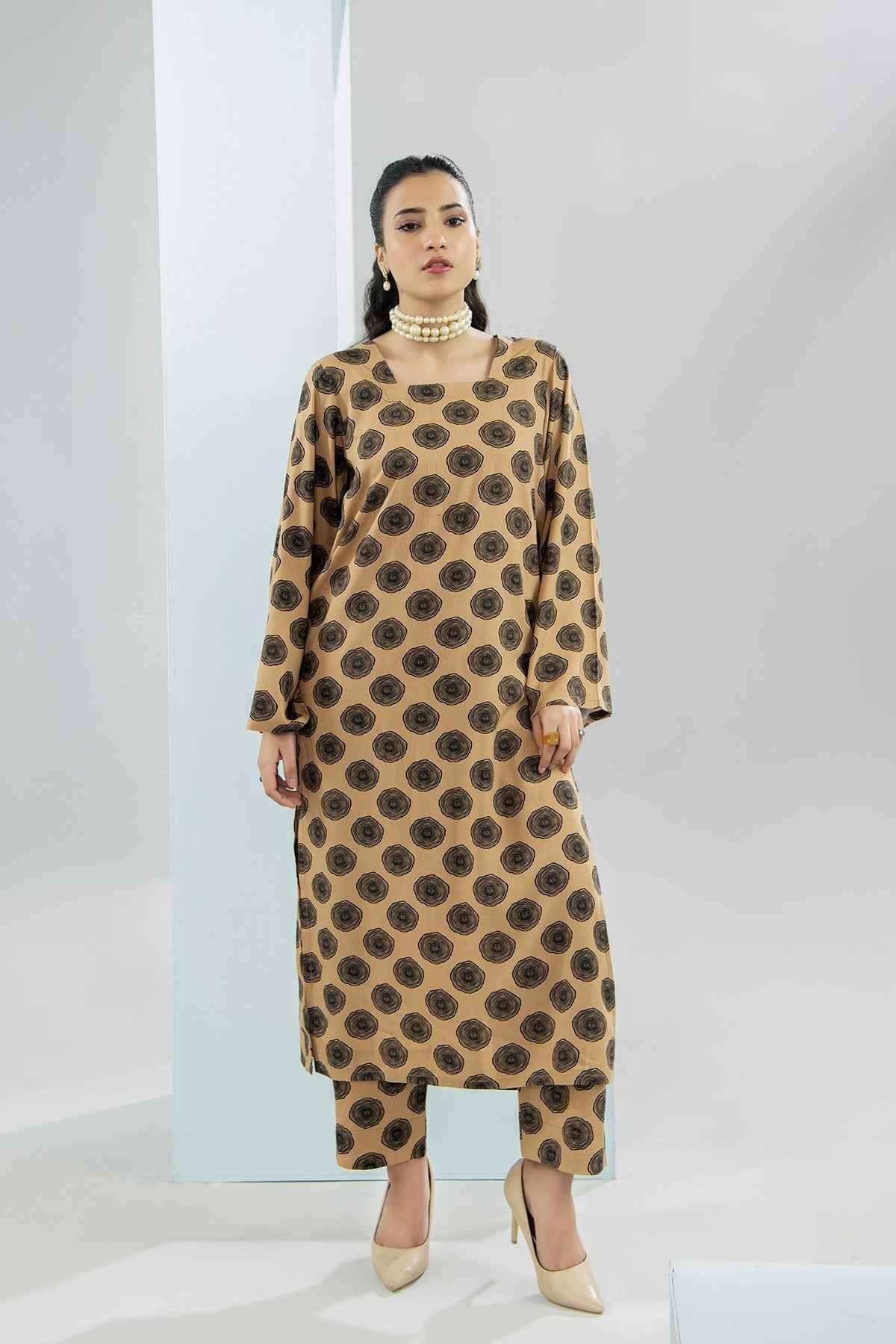 Sand Bloom – Crepe 2 Piece Stitched Suit YL 26