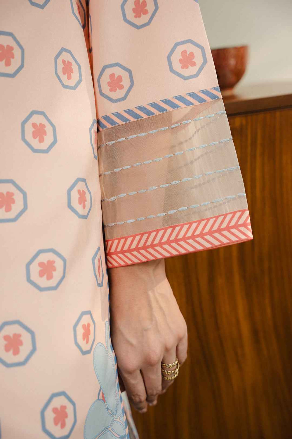 Blush Bloom – Printed Crepe Kurti 2 Piece YL 39