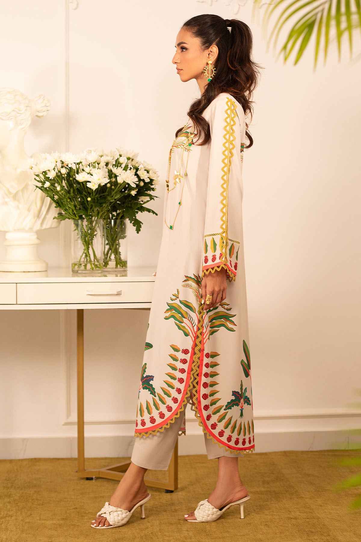 Heirloom Garden Printed Long Kurta Set (YL 60)
